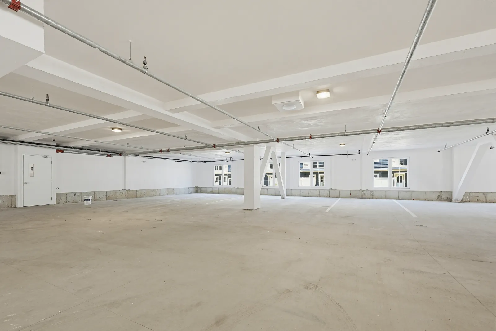 Parking garage — Taj Estates of Franklin II
